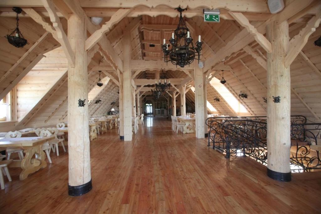 Dwor Kresowy Hotel Radymno Luaran gambar