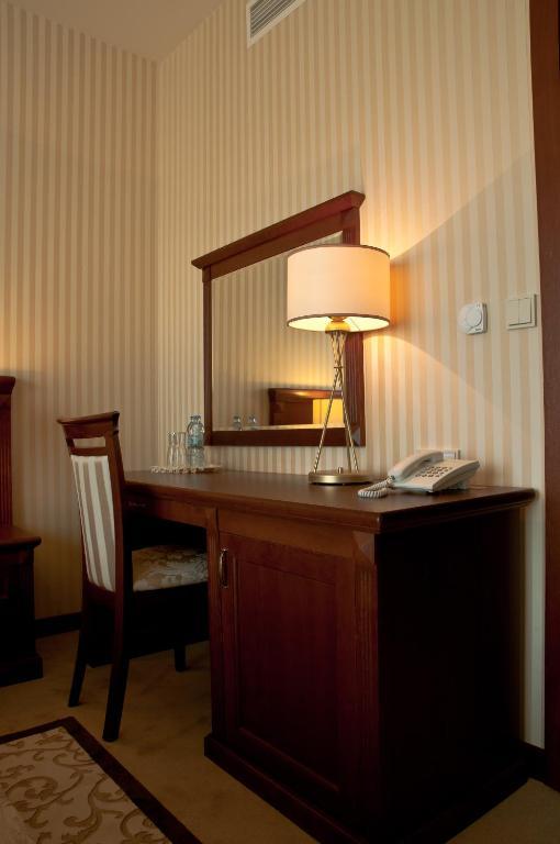 Dwor Kresowy Hotel Radymno Bilik gambar