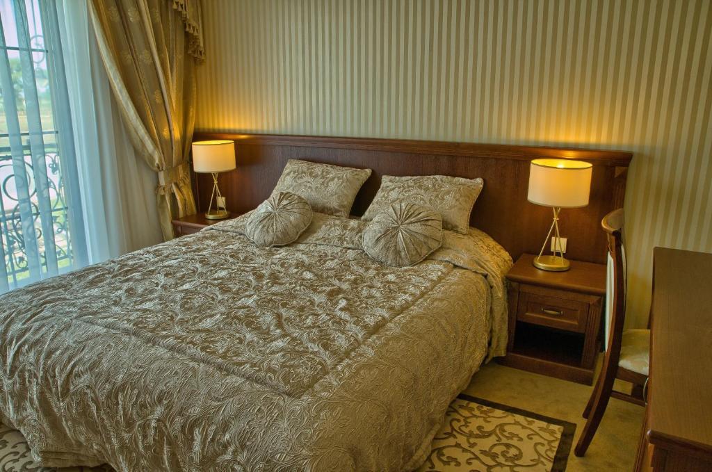 Dwor Kresowy Hotel Radymno Bilik gambar