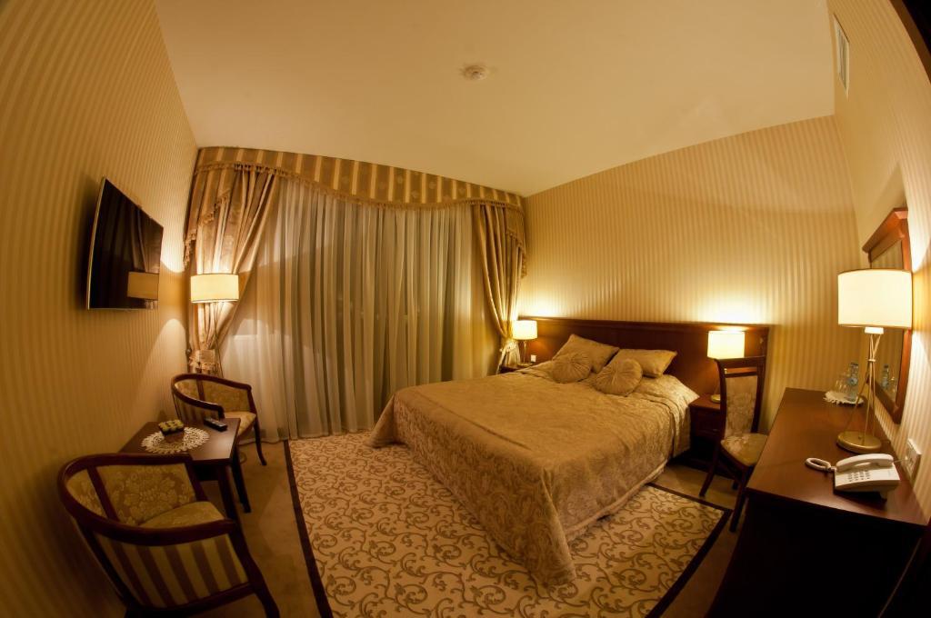 Dwor Kresowy Hotel Radymno Bilik gambar