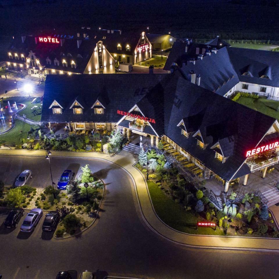 Dwor Kresowy Hotel Radymno Luaran gambar